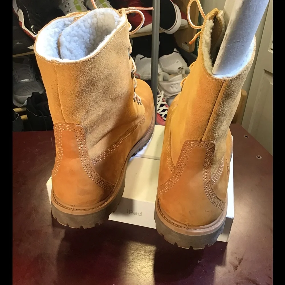 Timberland 6 Inch Basic WaterproofWinter boots. Get ready for the winter.
